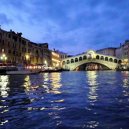 Апартаменты Sunrise Венеция Экстерьер фото